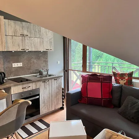 Апартамент Cozy At The Castle -